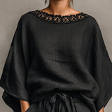 Blusa Lila con Escote Barco y Conjunto de Shorts