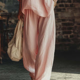 Conjunto de Camiseta y Pantalones con Escote en V Samantha