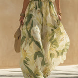 Conjunto de top con volantes y pantalones con estampado de lirios