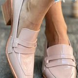 MOCASINES BRILLANTES DE TACÓN ANCHO