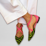 Fern - Bailarina con cintas