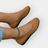 Sandalias simples con estilo elegante