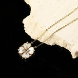 Collar musical de trébol