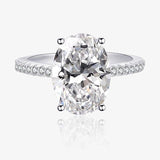 Anillo Ivyial de corte ovalado