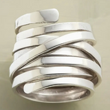 Anillo vintage con diseño de remolino