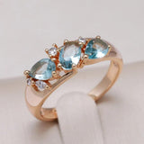Anillo de Oro con Circonita Azul