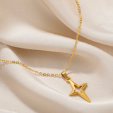 Collar chapado en oro de 18 quilates con estrella fugaz