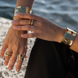 Pulsera chapada en oro de 18 quilates estilo mediterráneo