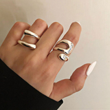 Anillo ajustable simple de espiral modernista de plata 925