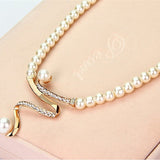 Conjunto Collar + Pendientes de Perlas Naturales
