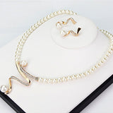 Conjunto Collar + Pendientes de Perlas Naturales