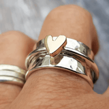 Alma - Anillo corazón plateado con baño de oro