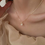 Collar de perlas con cadena dorada Sophie