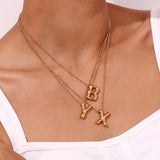 Collar personalizado de inicial con burbujas