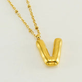 Collar especial de luz dorado de 18 quilates con esfera especial y letra inicial