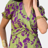 Elara Vestido Maxi con Nudo Frontal y Estampado Floral Delicado
