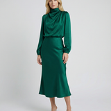 Vestido de Noche de Satén – Elegante Ropa Formal de Manga Larga