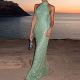 Vestido Maxi de Cuello Halter con Silueta Elegante y Ajustada