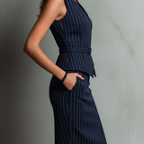 Conjunto de chaleco de rayas y falda lápiz Nina