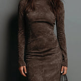 Ilaria Vestido con Cuello Alto y Mangas Largas