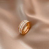 Anillo Vintage dorado con Circonitas