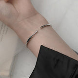 Pulsera gruesa de plata 925 ajustable de forma irregular