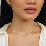 Collar de perlas blancas clásico