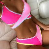 Conjunto de bikini brasileño estilo bandage con paneles combinados