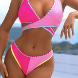 Conjunto de bikini brasileño estilo bandage con diseño combinado