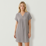 Delia Vestido con escote en V y detalles con botones